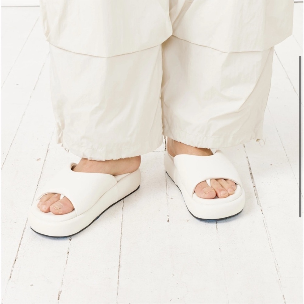 Simon Miller Taffy Slide w 4cm heel - Picture 3 of 12